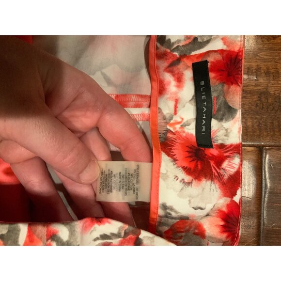 Elie Tahari Pink & Tan Floral Capri Pants, Size- see measurements - Picture 5 of 8